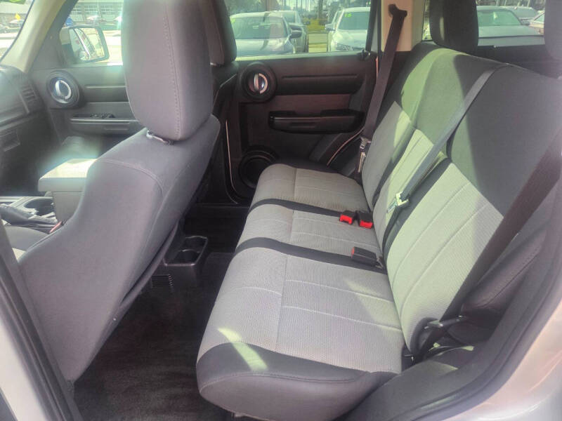 2008 Dodge Nitro SXT