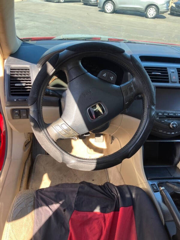 2004 Honda Accord EX V-6 w/Navi