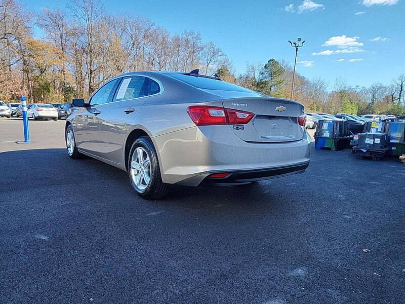 2025 Chevrolet Malibu LS