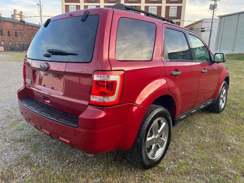 2011 Ford Escape XLT