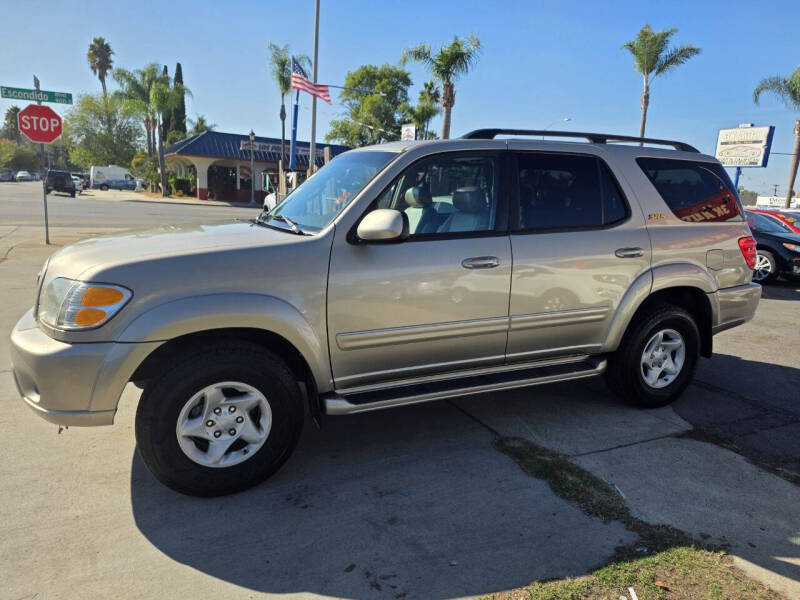 2002 Toyota Sequoia SR5