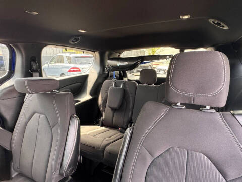 2019 Chrysler Pacifica Touring Plus