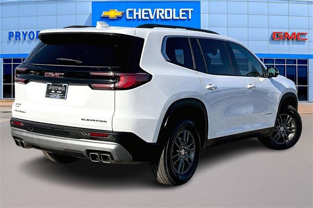 2025 GMC Acadia Elevation