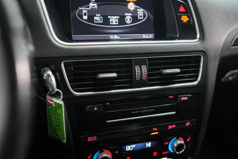 2014 Audi SQ5 3.0T quattro Premium Plus