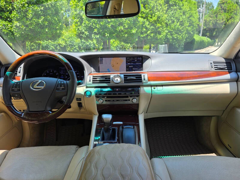 2014 Lexus LS 460