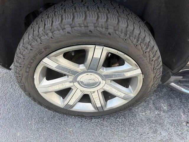 2019 Cadillac Escalade Luxury