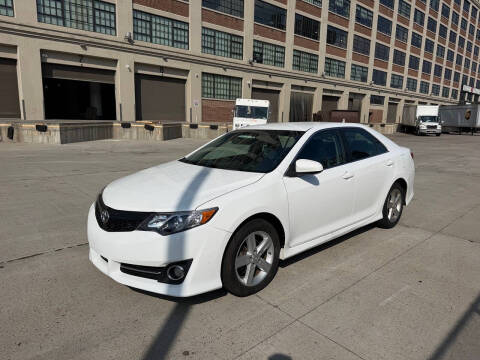 2014 Toyota Camry LE