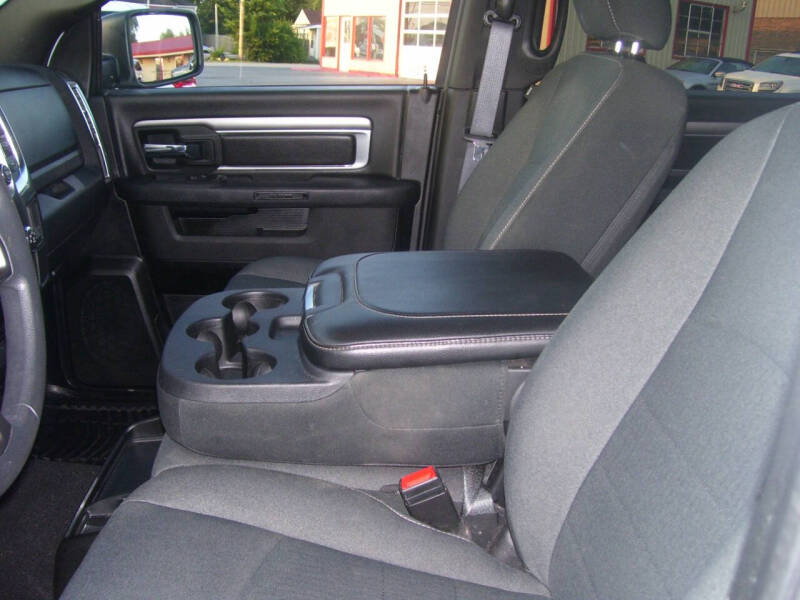 2024 RAM 1500 Classic Warlock