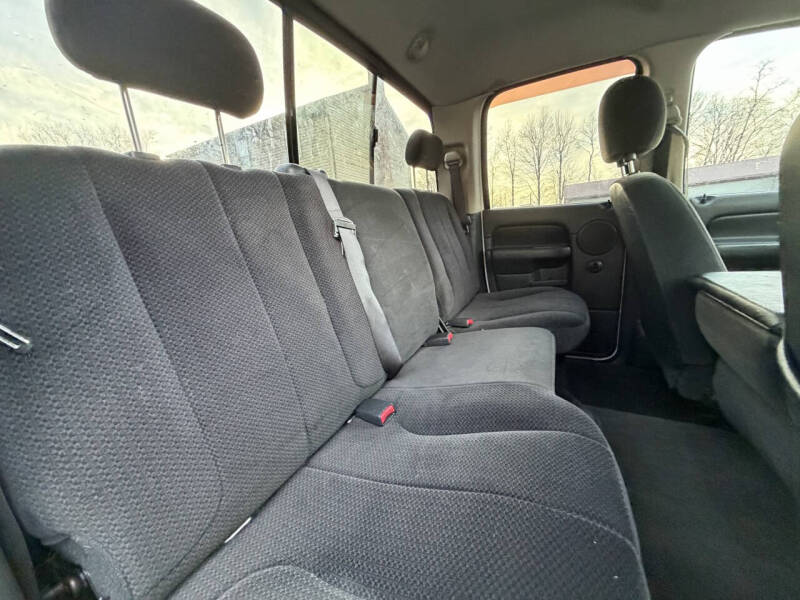2005 Dodge Ram 2500 SLT