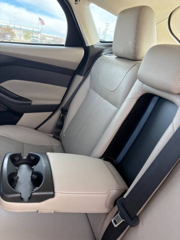 2012 Ford Focus SEL