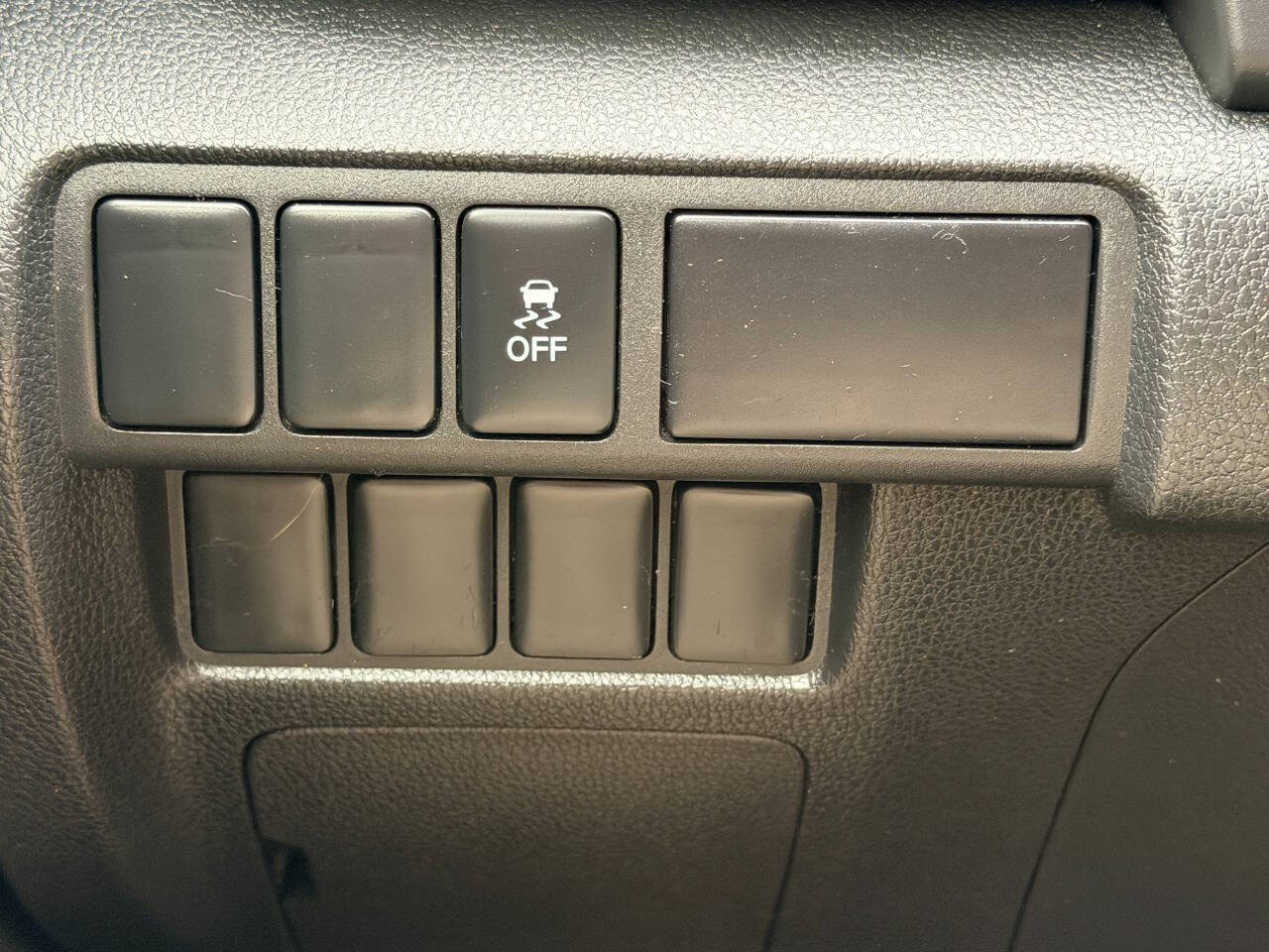 MitsubishiEclipse Cross35