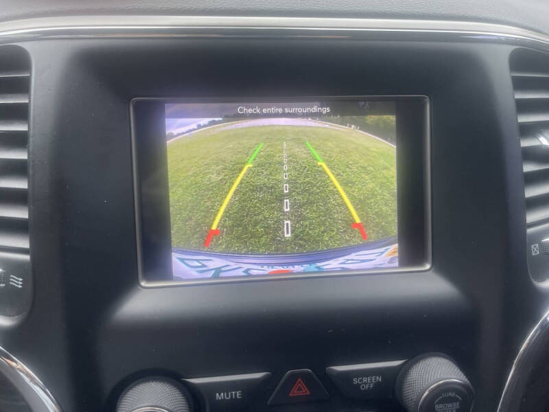 2021 Jeep Grand Cherokee Laredo E