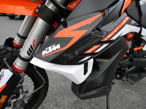 2022 KTM 890 Adventure R