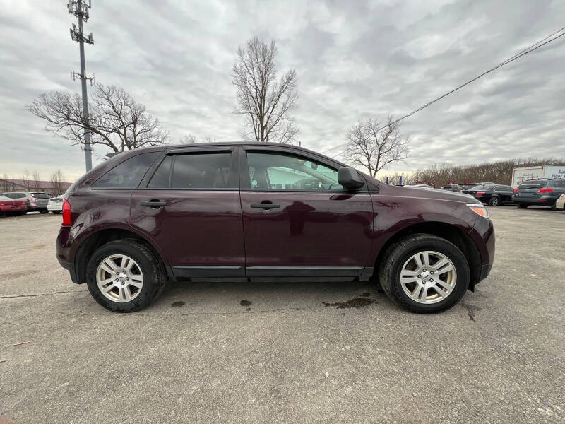 2011 Ford Edge SE