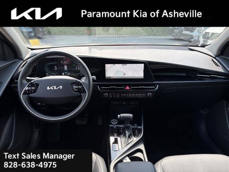 2025 Kia Niro EX