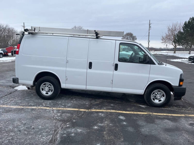 2021 Chevrolet Express 2500