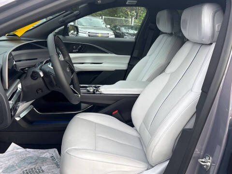 2026 Cadillac LYRIQ Premium Luxury