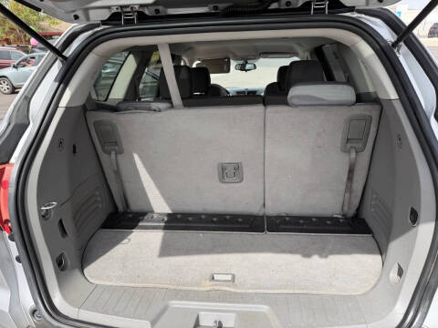 2012 Chevrolet Traverse LS