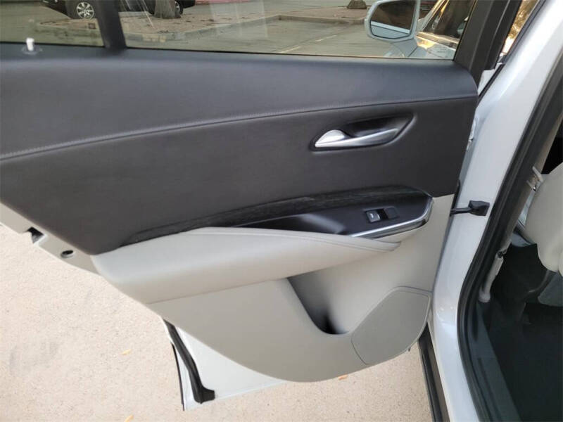 2019 Cadillac XT4 Premium Luxury