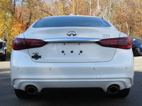 2022 Infiniti Q50 Luxe