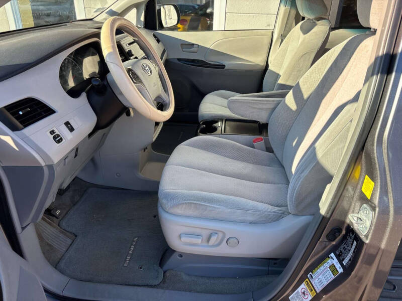 2011 Toyota Sienna
