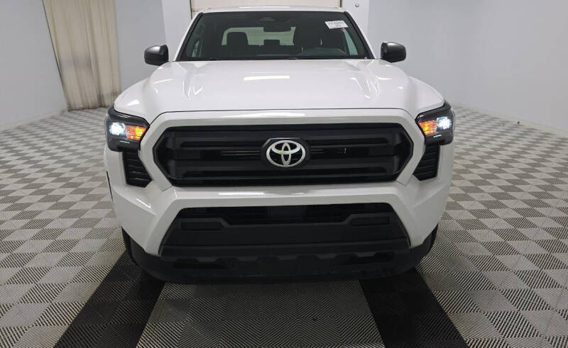 2024 Toyota Tacoma SR