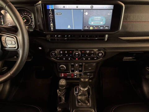 2024 Jeep Gladiator