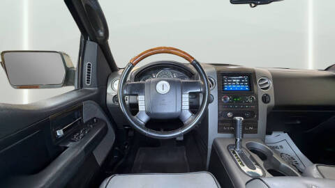 2008 Lincoln Mark LT