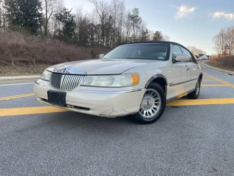 2002 Lincoln Town Car for sale at El Camino Auto Sales - Global Imports Auto Sales in Buford GA
