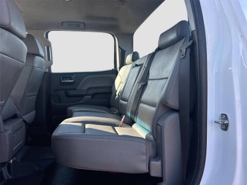 2022 Chevrolet Silverado 5500HD