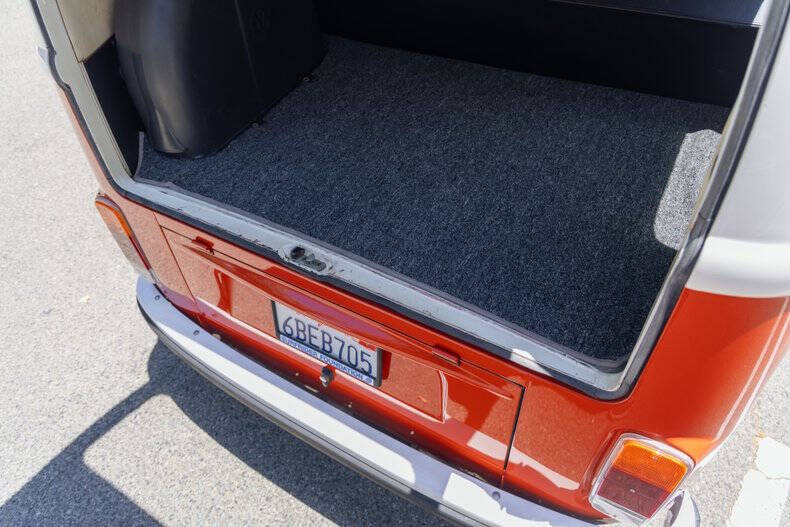 1975 Volkswagen Type 2