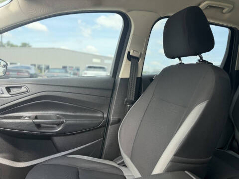 2016 Ford Escape S