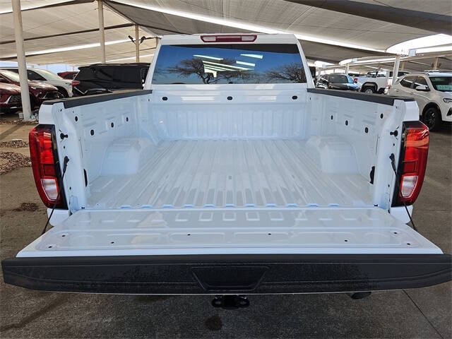 2025 GMC Sierra 2500HD