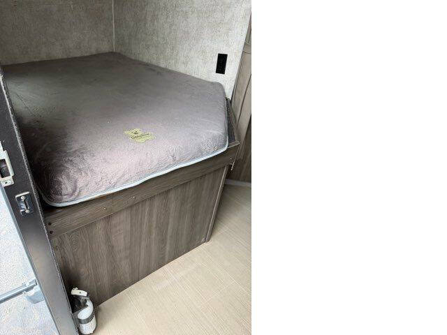 2018 Highland Ridge 2802BH
