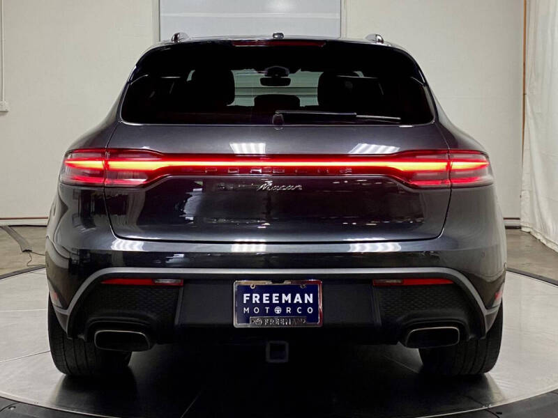 2022 Porsche Macan
