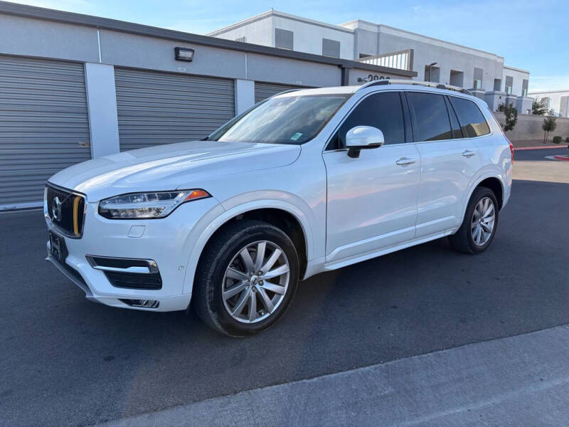 2017 Volvo XC90 T5 Momentum