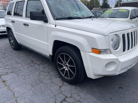 2008 Jeep Patriot for sale at American Dream Motors in Everett WA