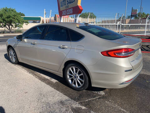 2017 Ford Fusion SE