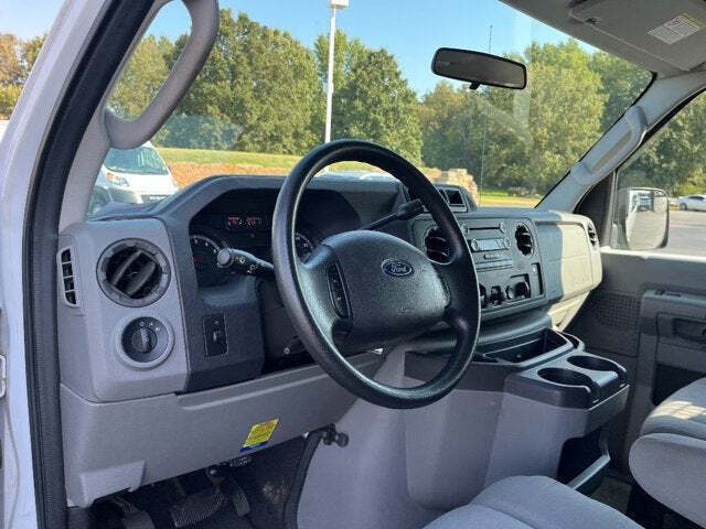 2011 Ford E-Series E-150