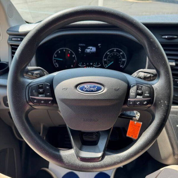 2025 Ford Transit