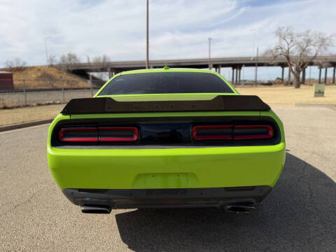 2015 Dodge Challenger R/T Plus