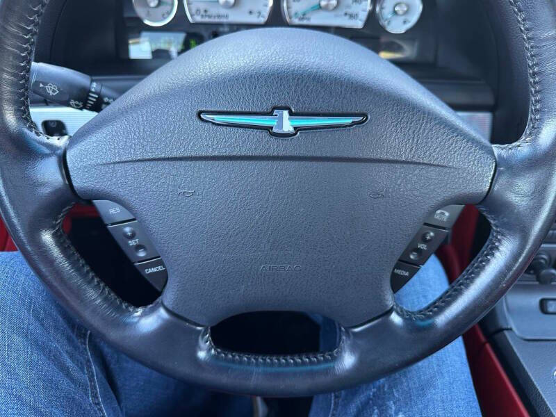 2004 Ford Thunderbird Deluxe