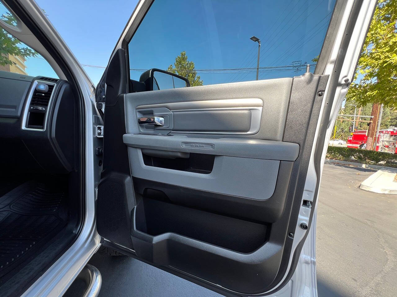 2013 Ram 1500 for sale at R&G Auto Sales in Tujunga, CA