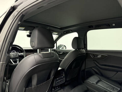 2021 Audi Q7 quattro Premium Plus 55 TFSI