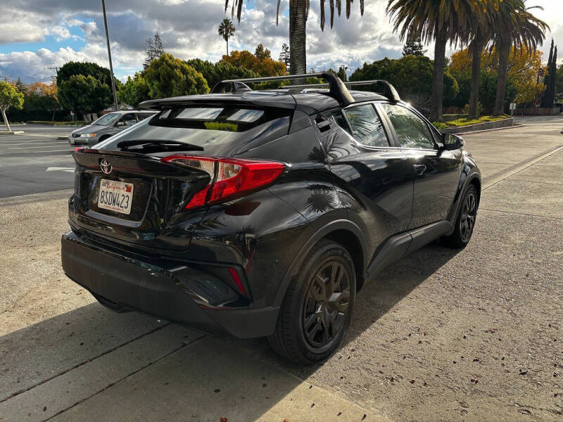2020 Toyota C-HR LE