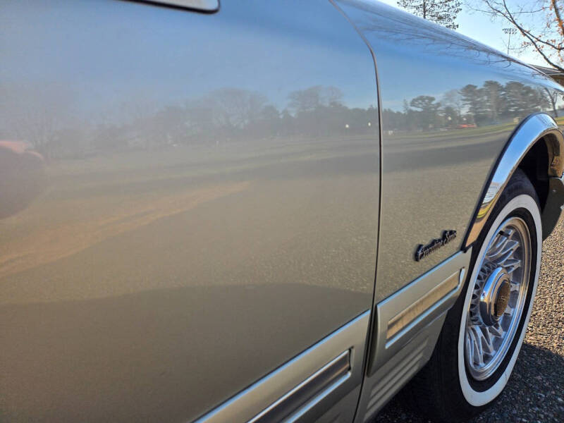 1997 Lincoln Town Car Executive