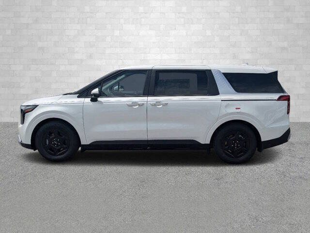 2025 Kia Carnival LXS