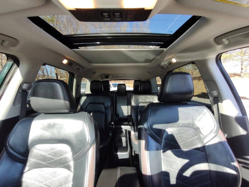 2022 Nissan Pathfinder Platinum