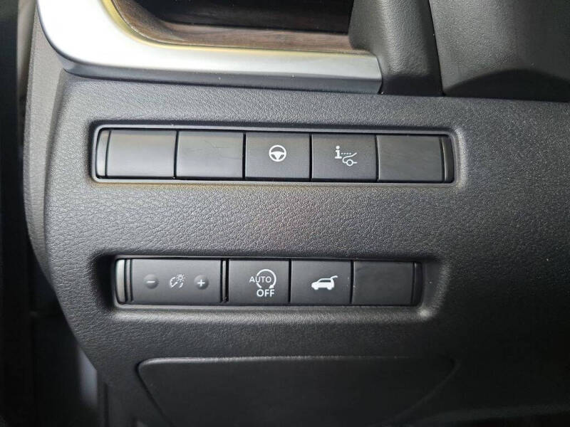 2024 Nissan Rogue Platinum