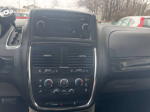 2014 Dodge Grand Caravan SE